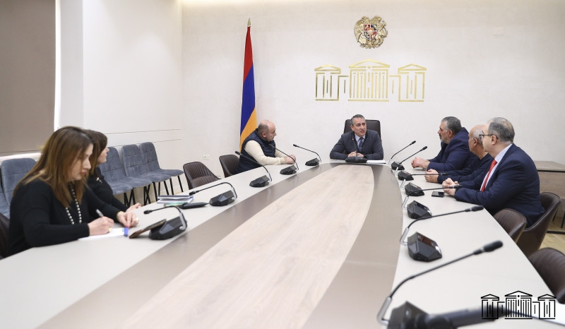 ԱԺ-ում տաքսի ծառայություն մատուցող վարորդների մասնակցությամբ քննարկվել է տուգանքների նվազեցմանն առնչվող նախագիծը