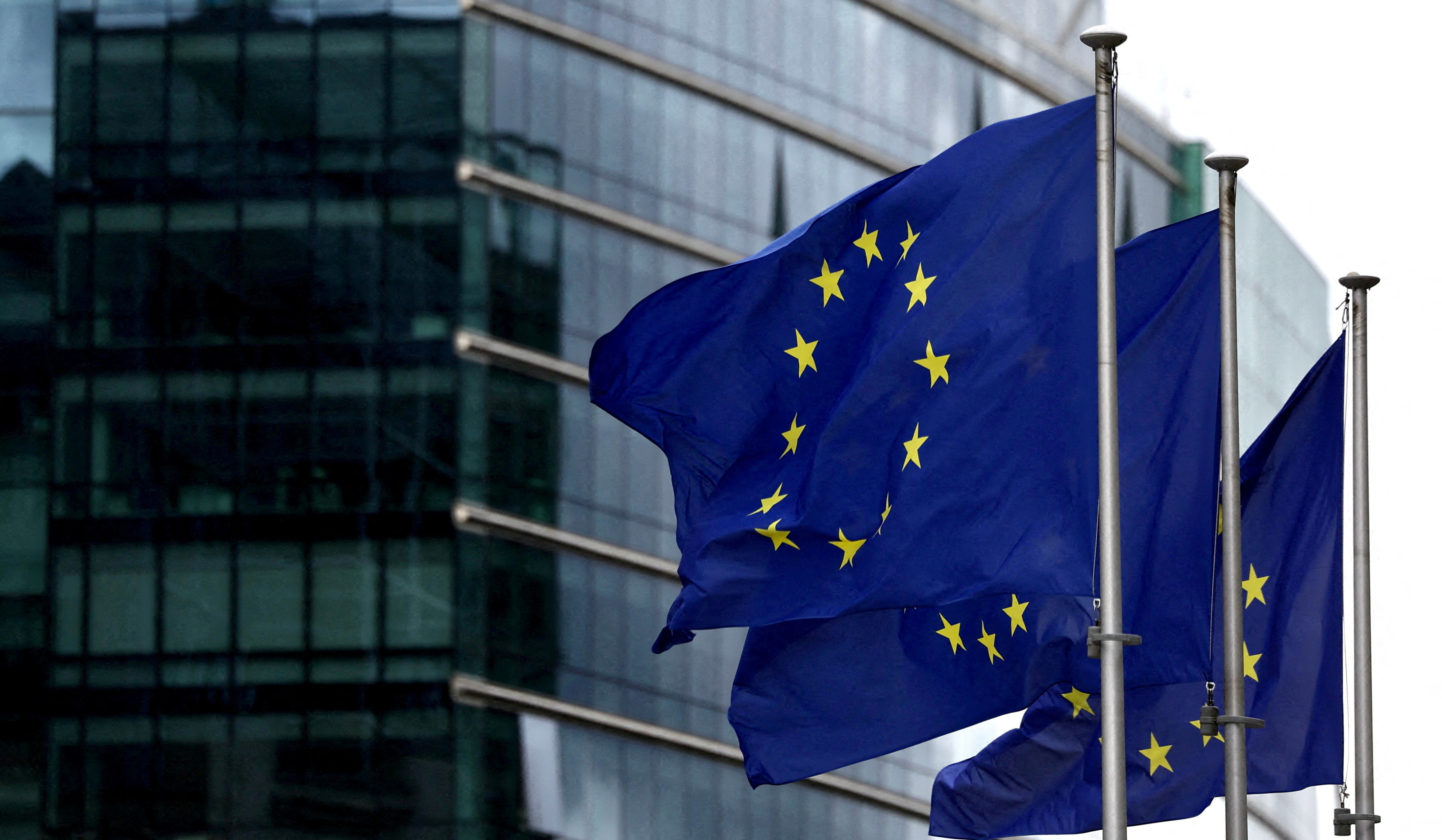 EU approves new sanctions package against Russia