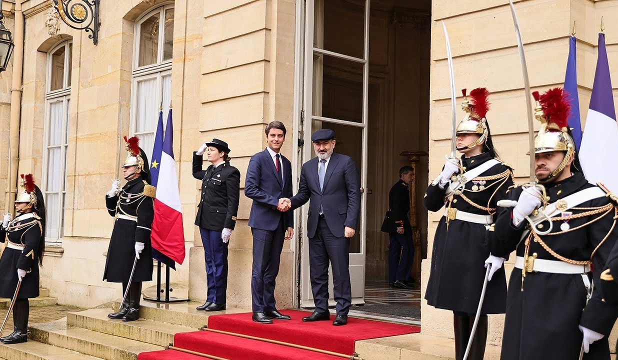 Никол Пашинян и Габриэль Атталь обсудили вопросы последовательного развития сотрудничества между Арменией и Францией в экономической сфере