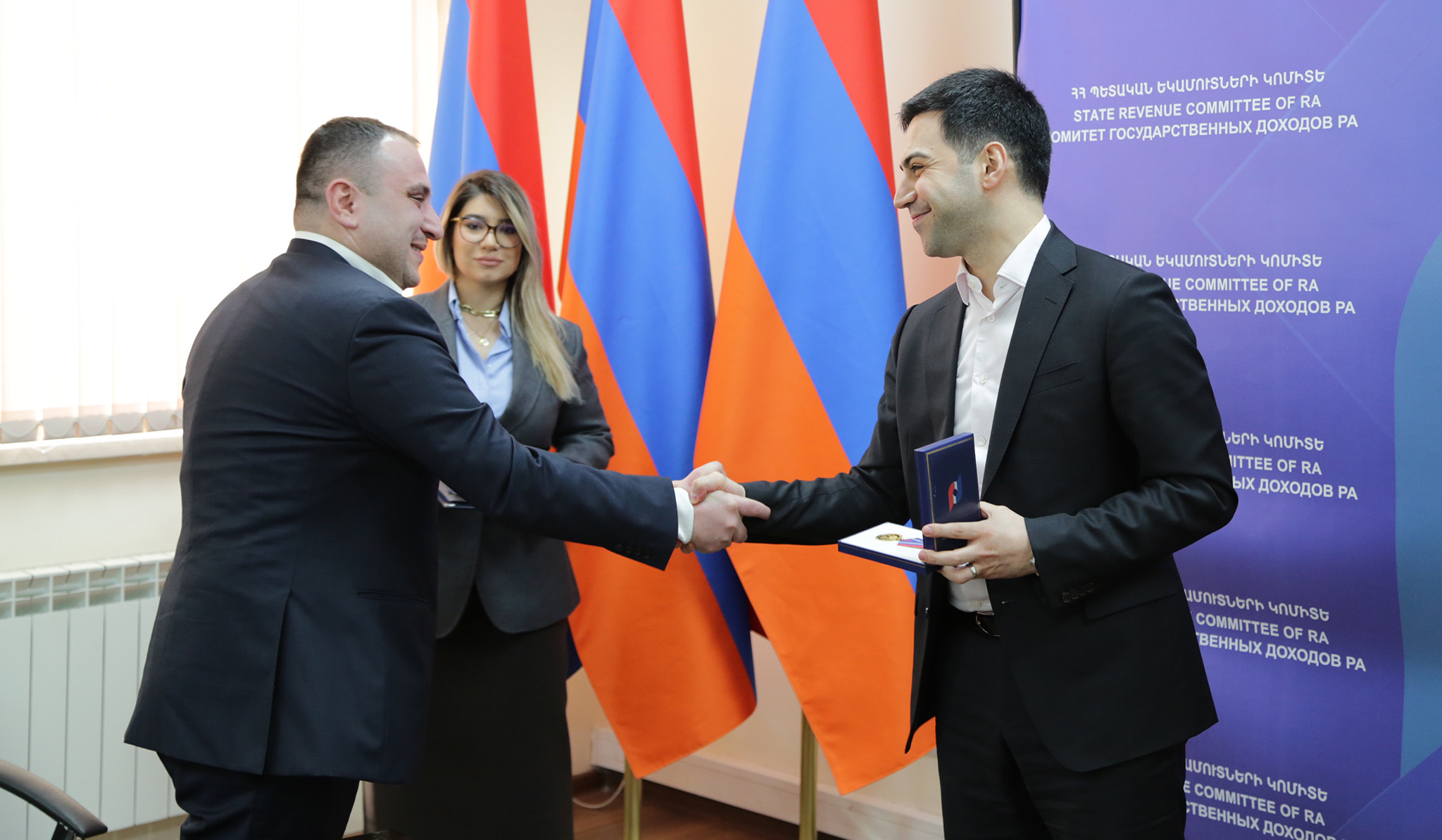 Ռուստամ Բադասյանը և կոմիտեի աշխատակիցները հրաժեշտի հանդիպում են ունեցել ՊԵԿ նախագահի տեղակալ Արտյոմ Սմբատյանի հետ