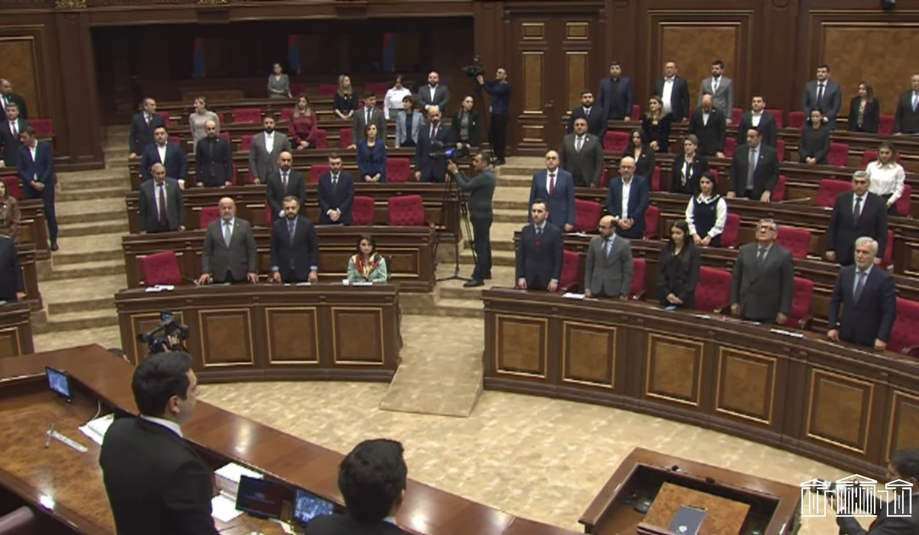 Ազգային ժողովում 1 րոպե լռությամբ հարգեցին Նիկոլայ Ռիժկովի հիշատակը