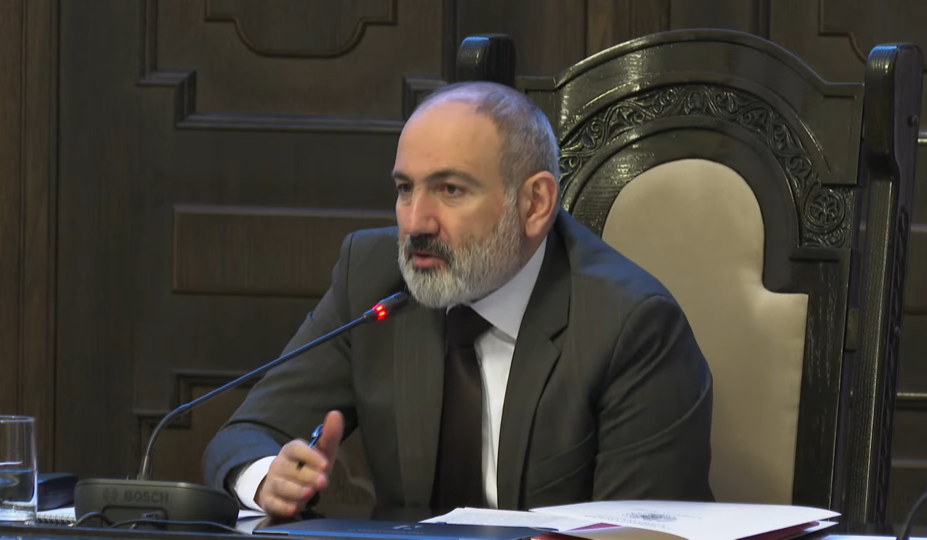 Խաչիկում 2 բնակիչ վարկ է վերցրել, երաշխավոր դարձած ամբողջ գյուղը հայտնվել է սև ցուցակում. Կառավարությունը նրանց վարկային պատմությունը կզրոյացնի