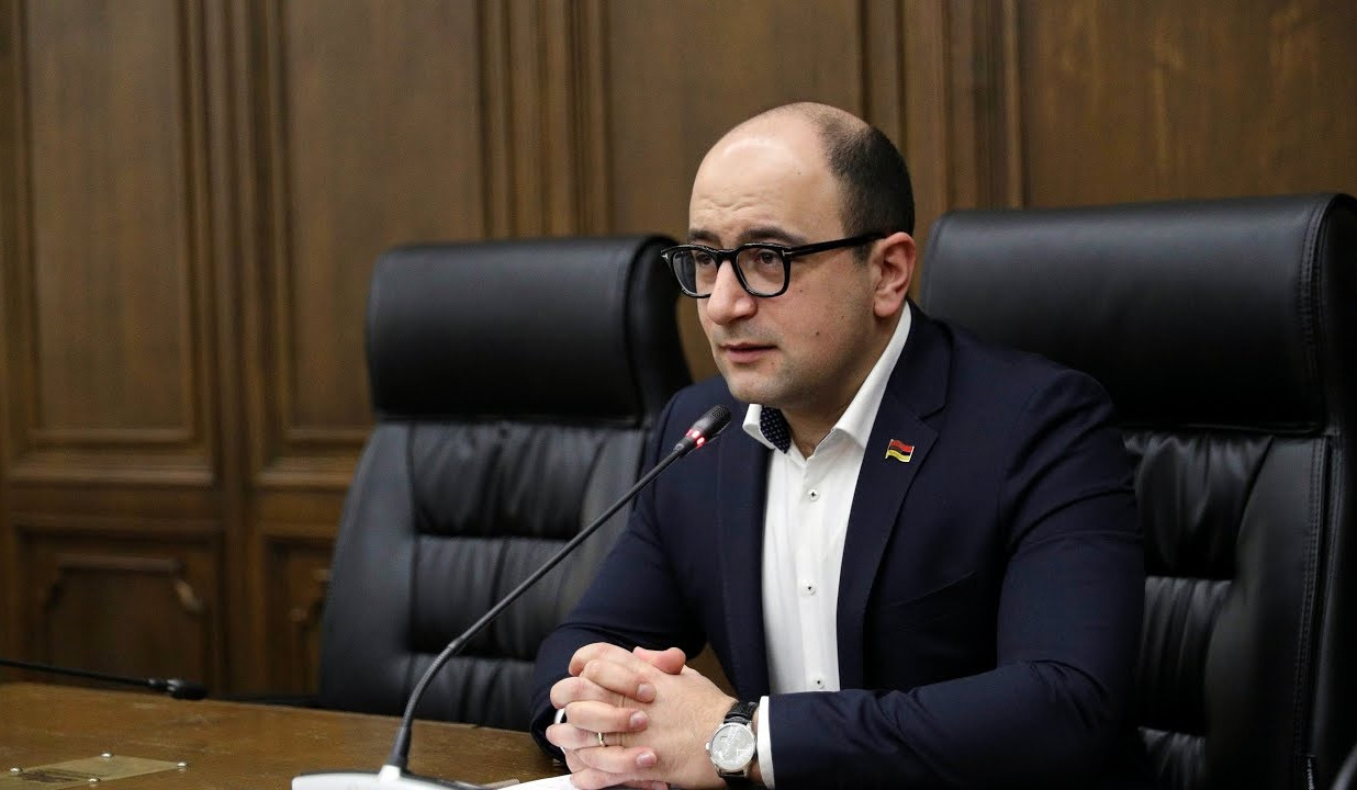 ER xarici siyasəti balanslaşdırılmış olmalıdır: Hayk Mamicanyan