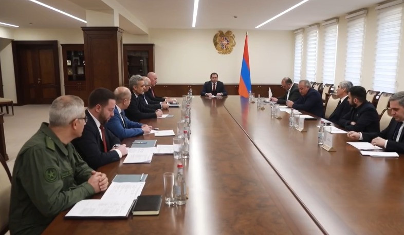 Տեղի է ունեցել Վազգեն Սարգսյանի ծննդյան 65-ամյակի միջոցառումների անցկացման հանձնաժողովի անդրանիկ նիստը