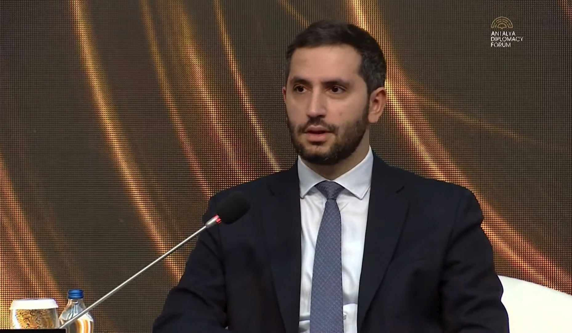 We have the right to build our defense: Ruben Rubinyan