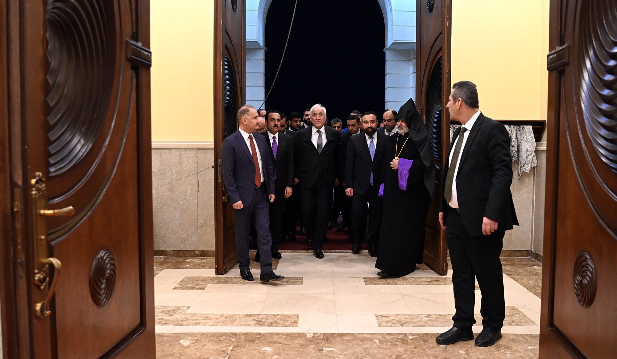 ՀՀ նախագահն Էրբիլում այցելել է Աինկավայի հայկական եկեղեցի