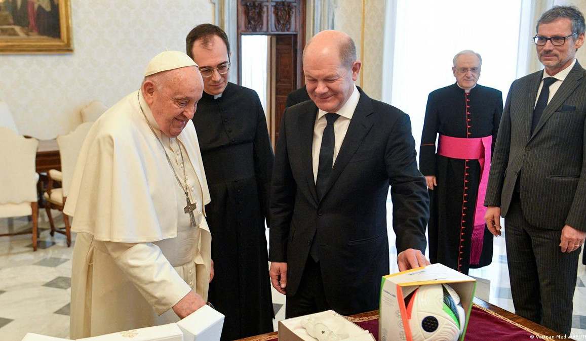 Pope meets German Chancellor Olaf Scholz at Vatican