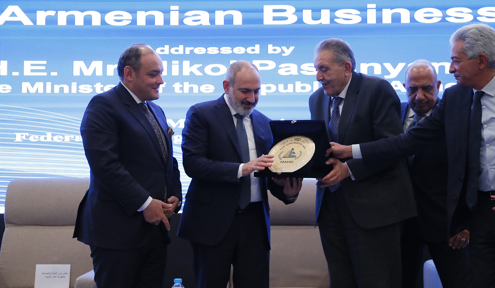 Baş nazir Misirli iş adamları ilə görüşüb