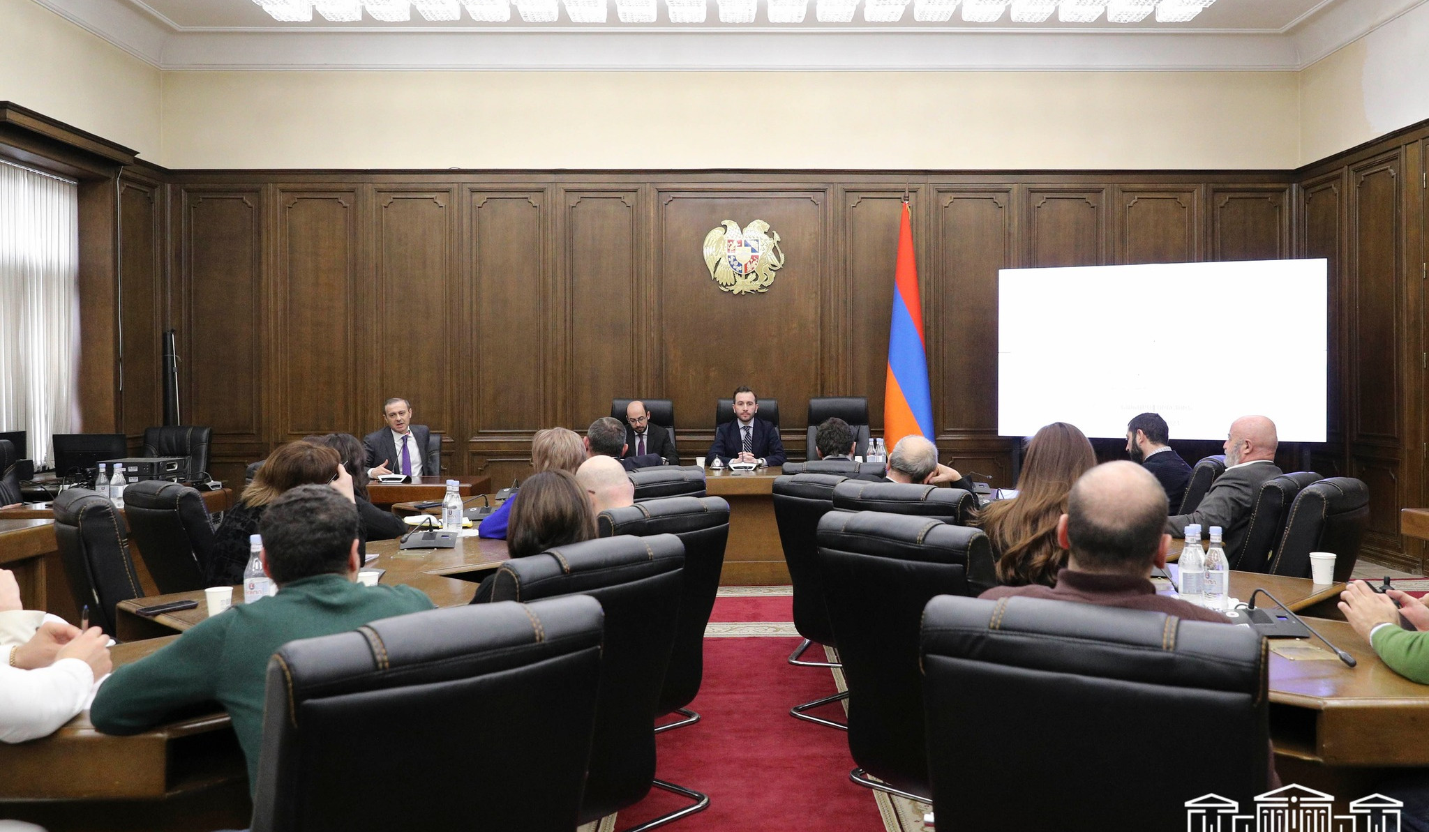 Armenian Parliament's Civil Contract Faction meets with Armen Grigoryan