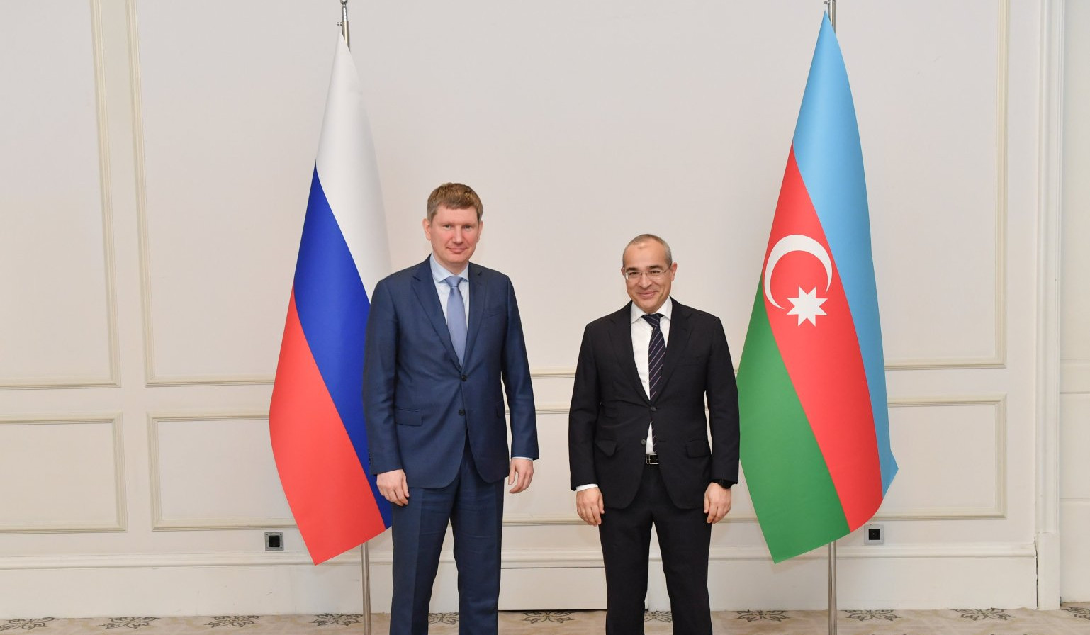 Все вопросы между Москвой и Баку решаются в открытой и конструктивной атмосфере: министр экономики Азербайджана
