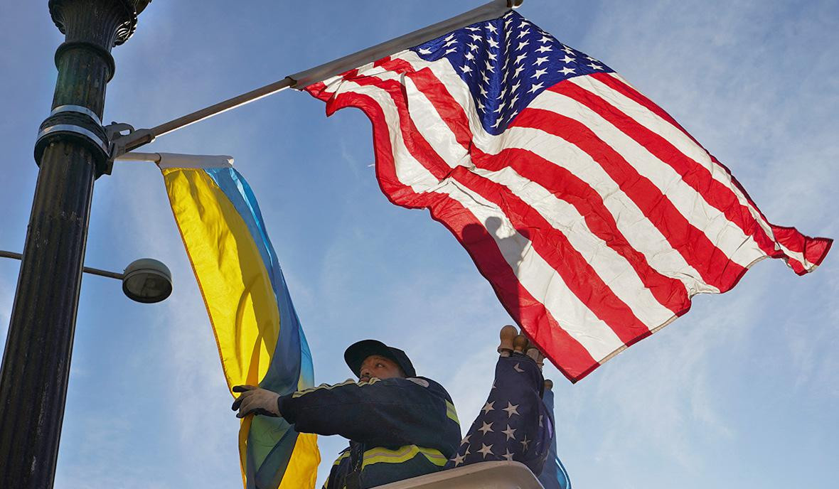 США готовятся передать Украине пакет военной помощи на $400 млн: Reuters