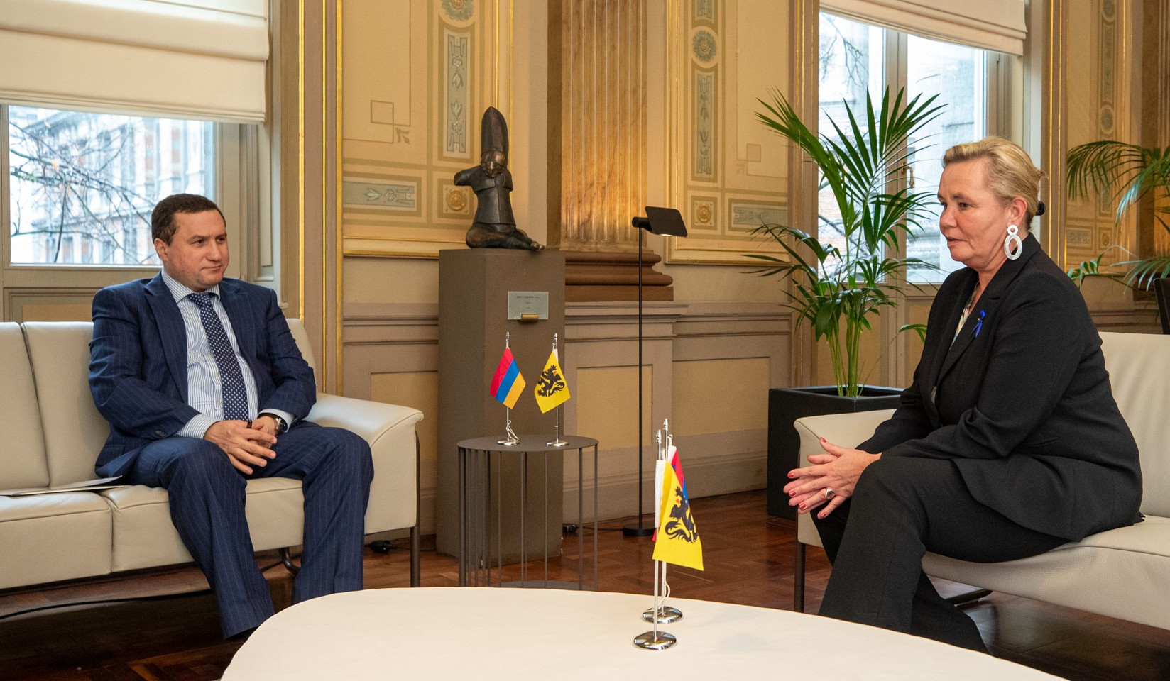 Meeting between Ambassador of Armenia to Brussels and Chair of Flemish Parliament