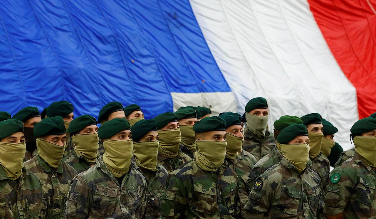 Франция рассматривает возможность отправки своих войск в Украину: Le Monde