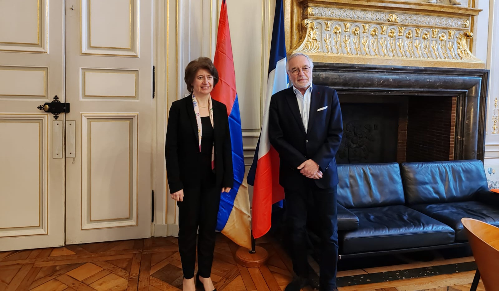 Դեսպան Տոլմաջյանը Դիժոնի քաղաքապետի հետ քննարկել է ՀՀ շուրջ ձևավորված աշխարհաքաղաքական իրավիճակը