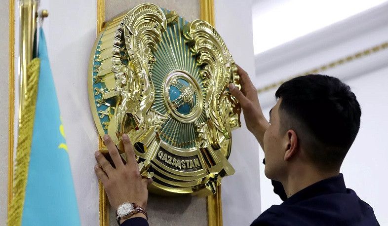 President proposes changing national emblem of Kazakhstan
