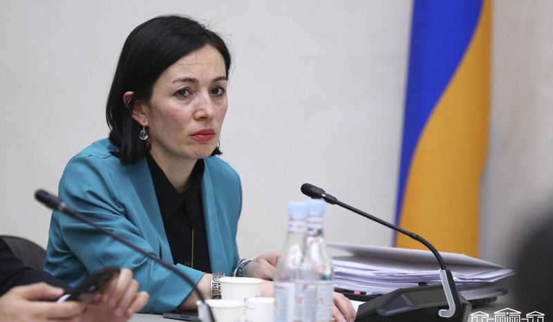 Տարակարգի և կամավոր ատեստավորման համակարգերի միջոցով կան 400.000-600.000 դրամ վարձատրություն ստացող ուսուցիչներ. ԿԳՄՍ նախարար