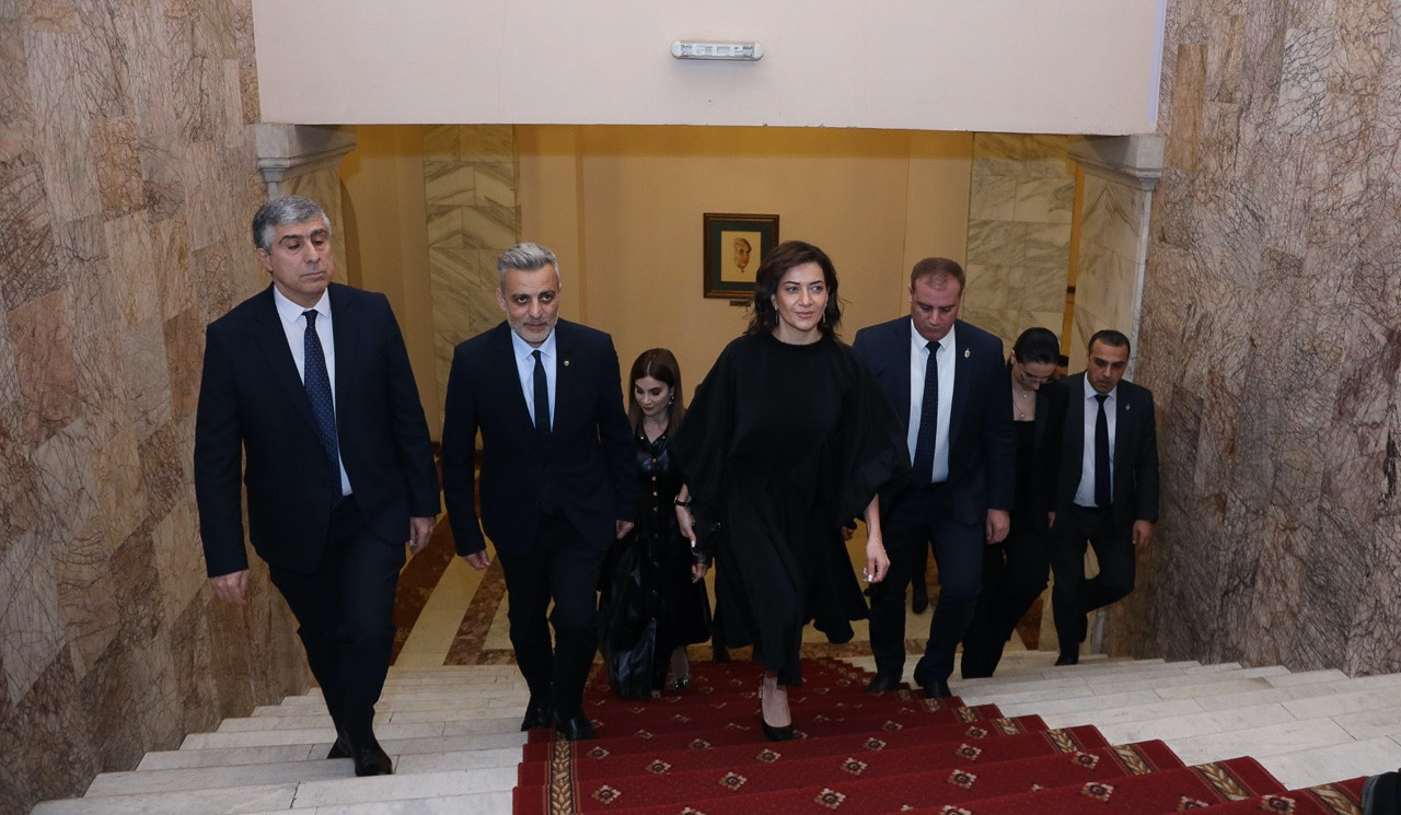 Ստեղծումից 160 տարի անց Տիգրան Չուխաջյանի «Արշակ Բ» օպերան հայկական բեմում է իտալերեն բնօրինակով. Աննա Հակոբյանը դիտել է առաջնախաղը