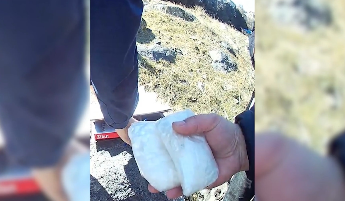 Բացահայտվել է «Մեթամֆետամին» տեսակի թմրամիջոցի մաքսանենգության և իրացման դեպք․ 2 անձ կալանավորվել է