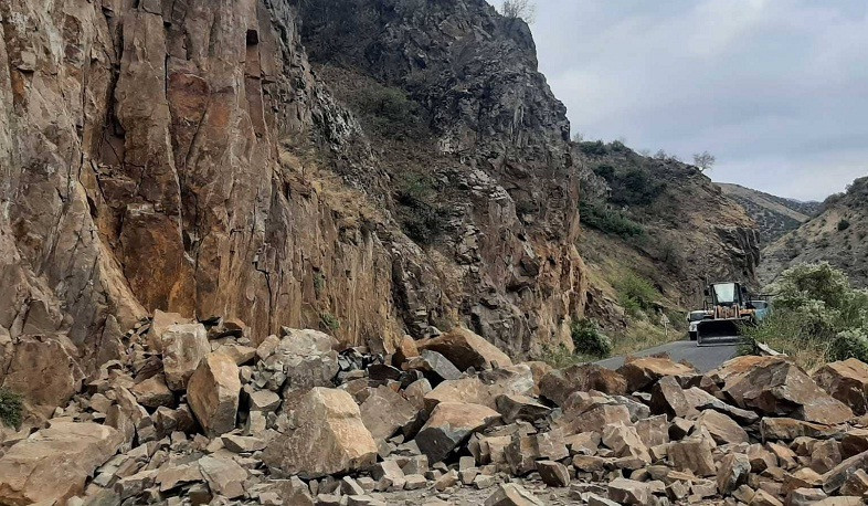 Քարաթափման հետևանքները վերացնելու նպատակով այսօր 19։00-ից Գնդեվազ-Ջերմուկ ճանապարհը կփակվի