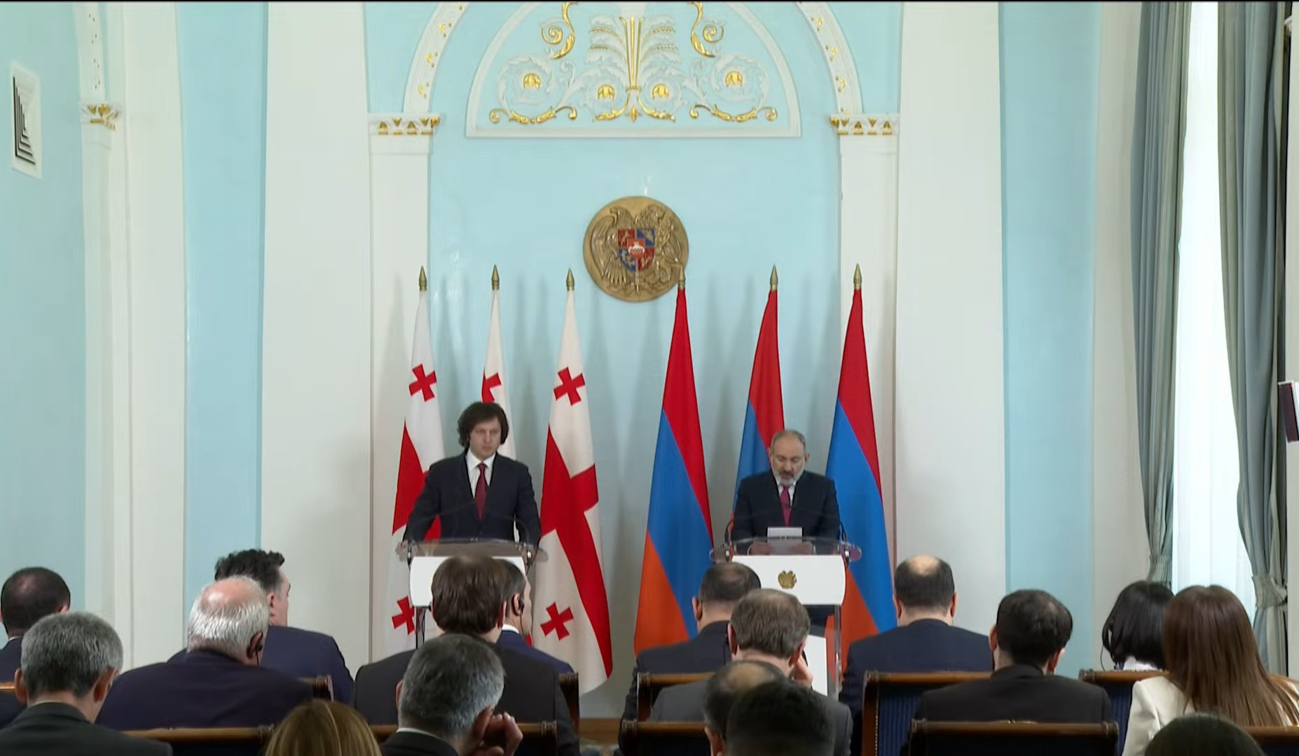 Ереван поддерживает стремление Тбилиси стать членом ЕС: Пашинян