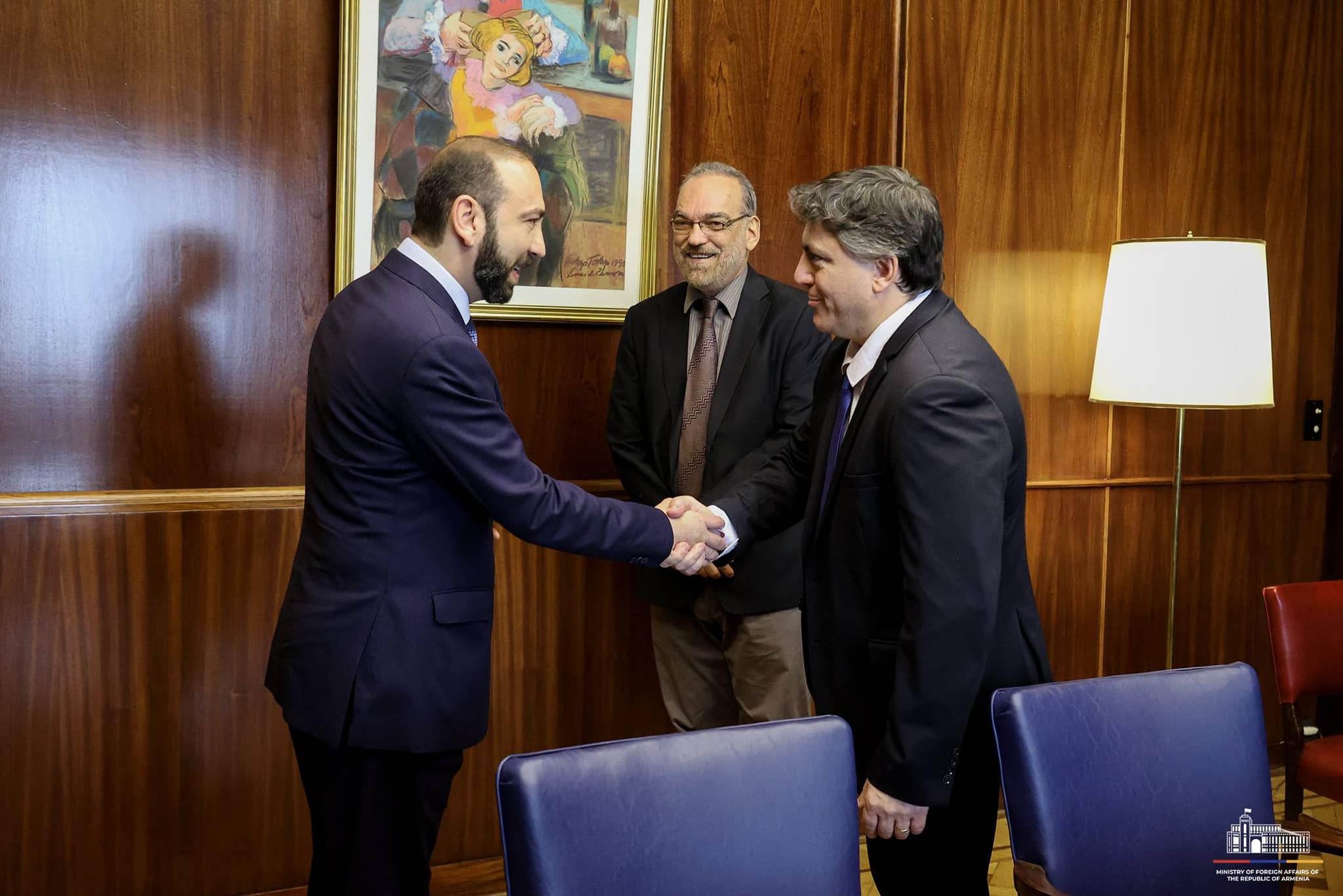 Mirzoyan Argentina Senatının və Deputatlar Palatasının rəsmilərinə “Sülhün kəsişməsi” proqramını təqdim edib