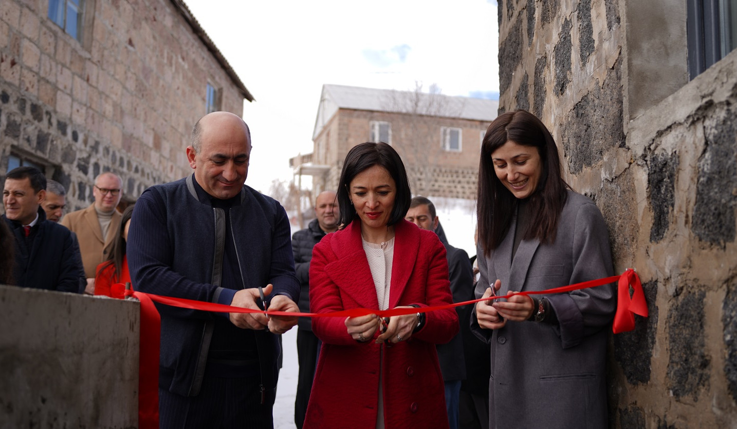 Սա պետության շարունակական և կարևոր քաղաքականությունն է. ԿԳՄՍ նախարարը՝ Ապարանի երիտասարդական կենտրոնի բացմանը