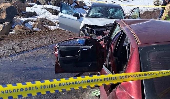 Քուչակ գյուղի մոտակայքում մեքենաներ են բախվել. կան տուժածներ և մեկ զոհ