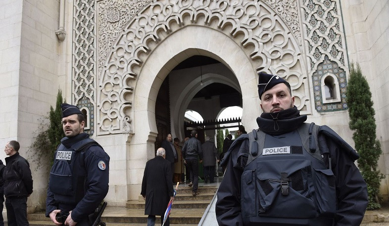 Во Франции усилят меры безопасности перед Пасхой