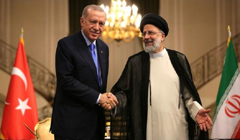 İran prezidenti İbrahim Rəisi ilə Türkiyə prezidenti Rəcəb Ərdoğan arasında telefon danışığı olub