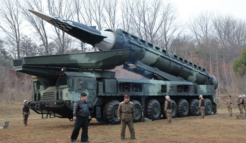 Северная Корея протестировала новую гиперзвуковую ракету