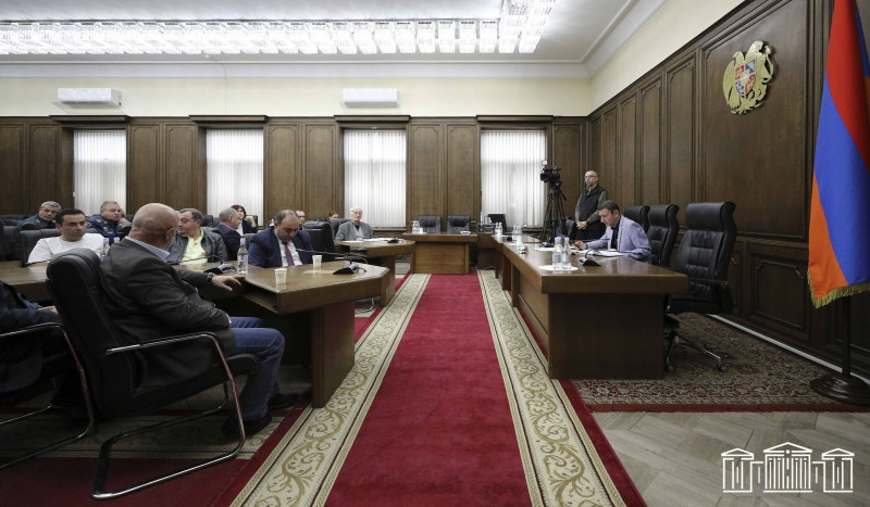 ԱԺ-ում քննարկվել են բենզինի և հեղուկ գազի վաճառքով զբաղվող ընկերությունների խնդիրները