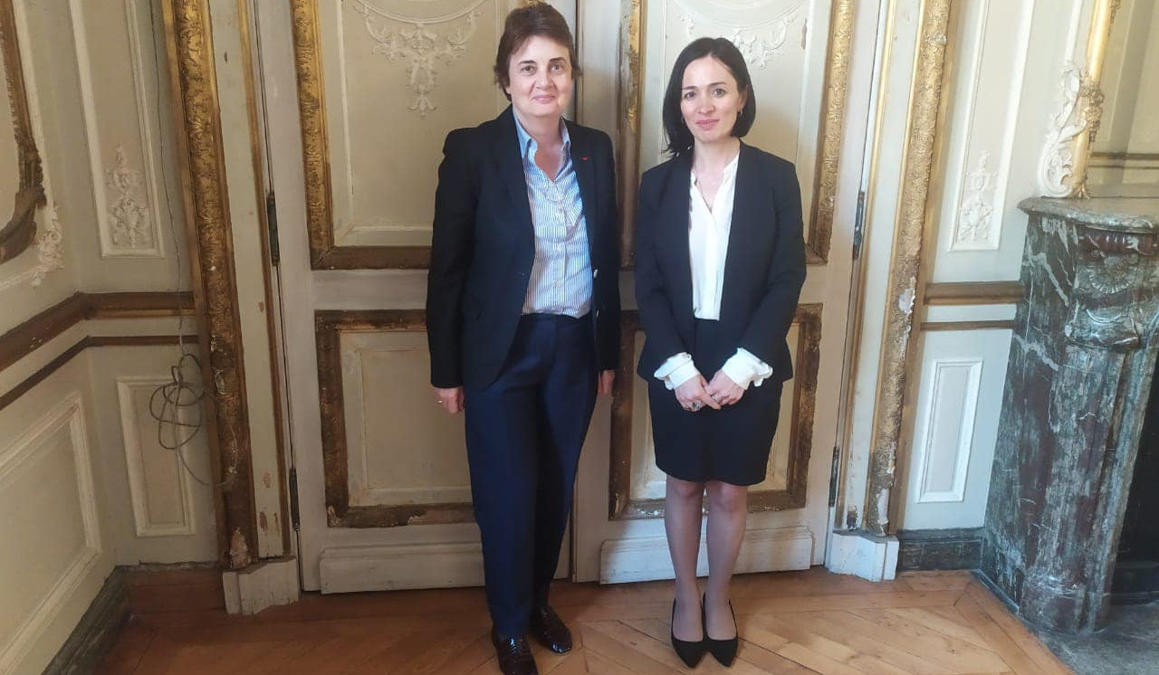 Ժաննա Անդրեասյանը Լուվրի թանգարանի տնօրենին հրավիրել է սեպտեմբերին այցելել Հայաստան