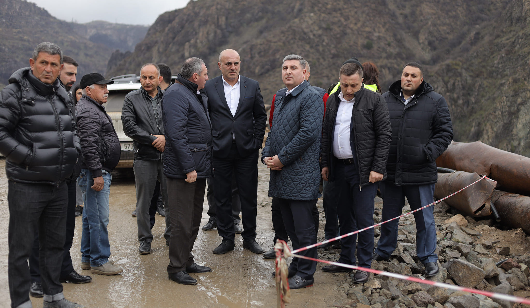 Լոռու մարզ կատարած այցի շրջանակում Գնել Սանոսյանը հետևել է Օձունի խաչմերուկի վերականգնման աշխատանքների ընթացքին