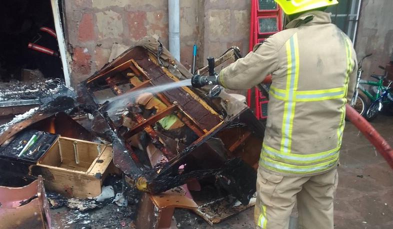 Հրդեհ Գյումրի քաղաքի բնակարաններից մեկում. այրվել է հյուրասենյակը