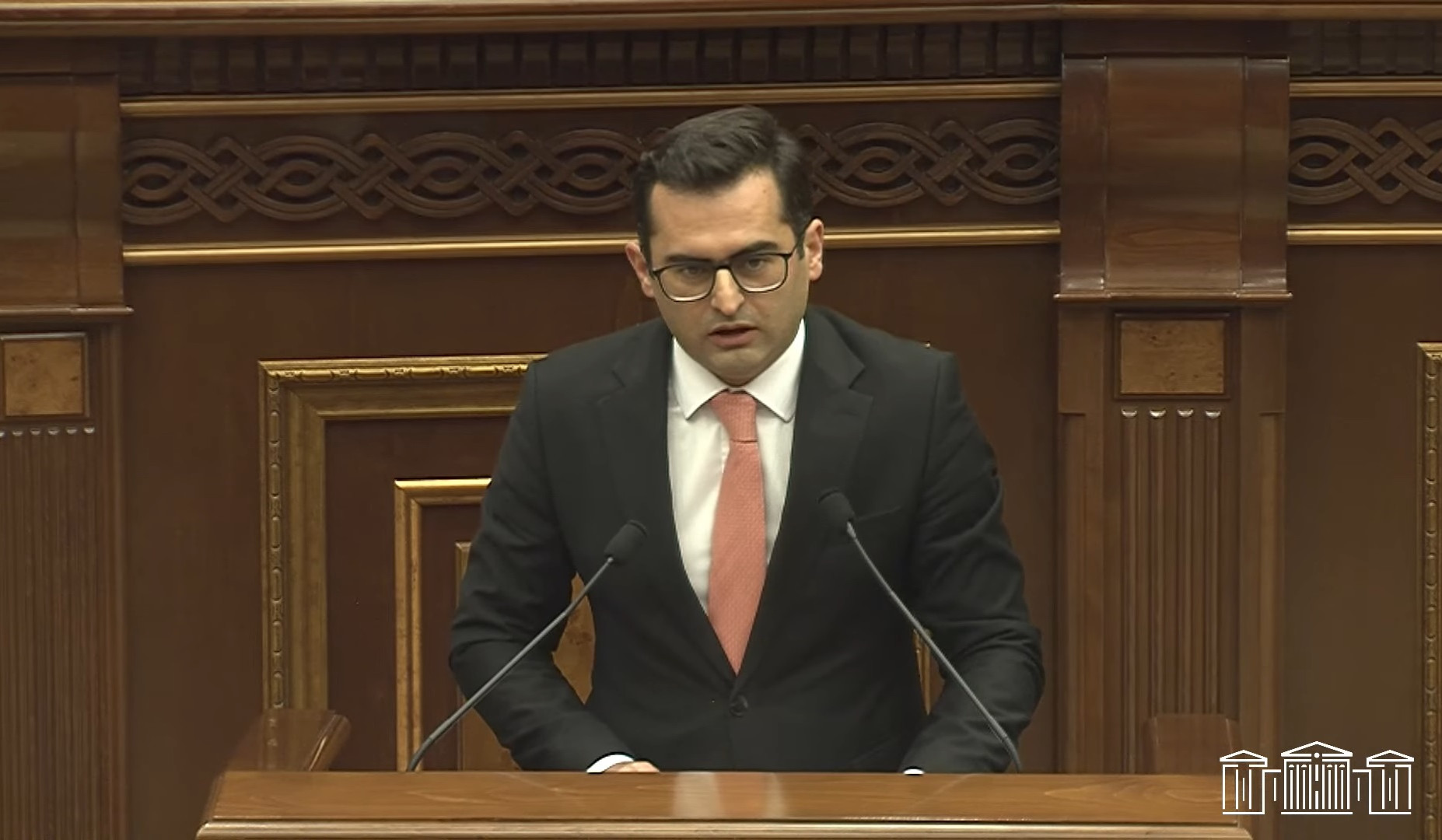 Lazım gələrsə, ərazi bütövlüyümüzü müdafiə etməyə hazırıq: Hakop Arşakyan