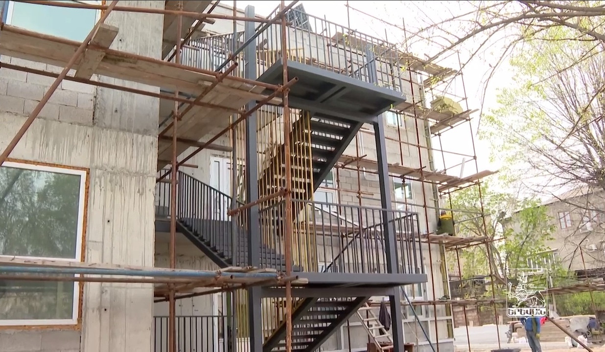 Հիմնանորոգման աշխատանքներ՝ համար 44 և 135 մանկապարտեզներում