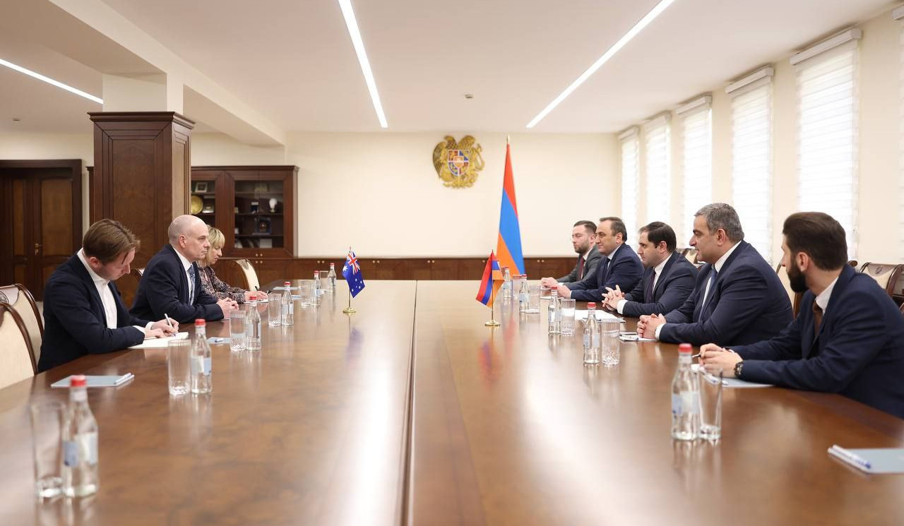 Possibilities of Armenia-Australia cooperation in field of defense discussed