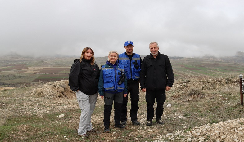 İsveç nümayəndə heyəti Aİ-nin Ermənistandakı missiyasının İsveç təmsilçiləri ilə görüşüb