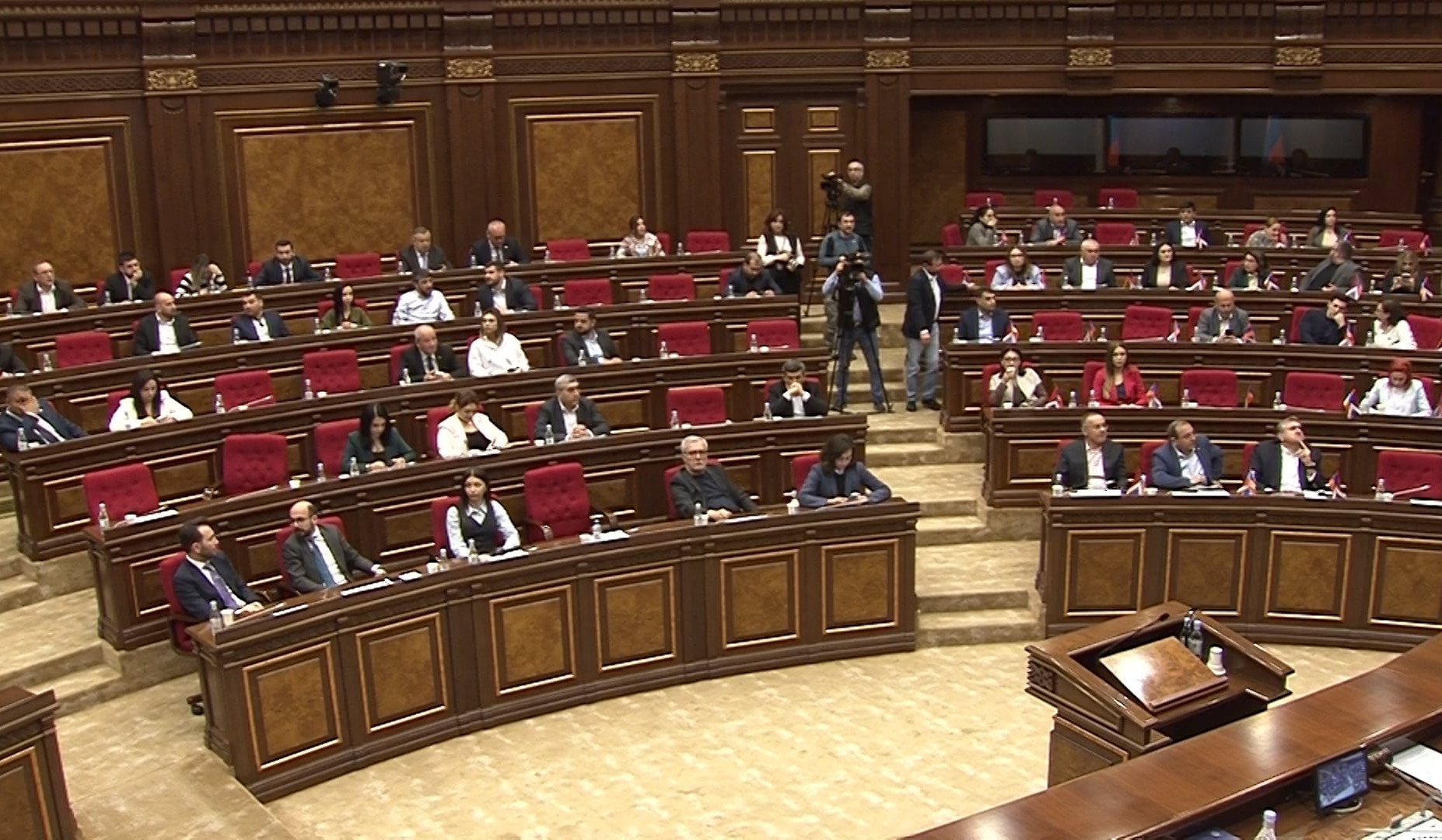 Օգոստոսի 3-ը եզդիների ցեղասպանության զոհերի հիշատակի օր սահմանելու նախագիծը ԱԺ-ն ընդունեց առաջին ընթերցմամբ