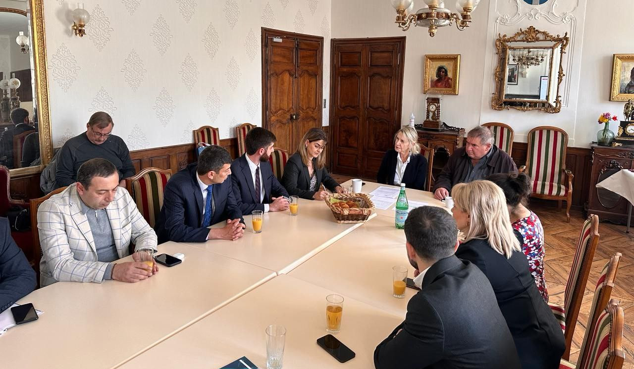 Ֆրանսիայում քննարկվել է ֆրանսիական մոդելի օրինակով ջրային ռեսուրսների կառավարմանն առնչվող հարցը