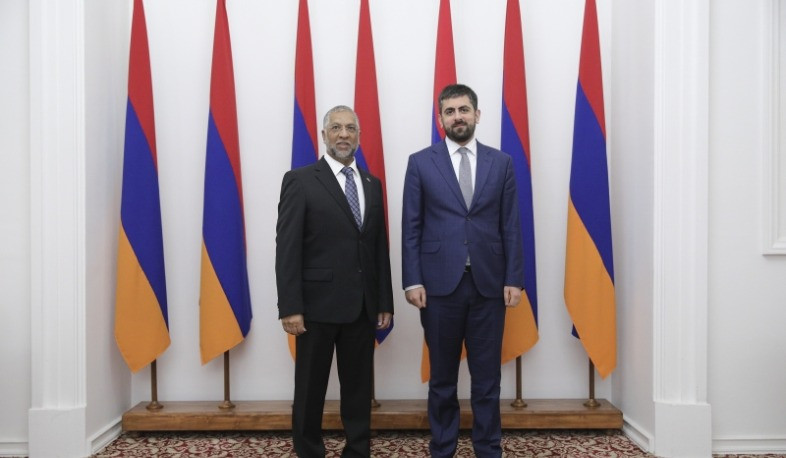 Sargis Khandanyan receives newly appointed Ambassador of South Africa to our country