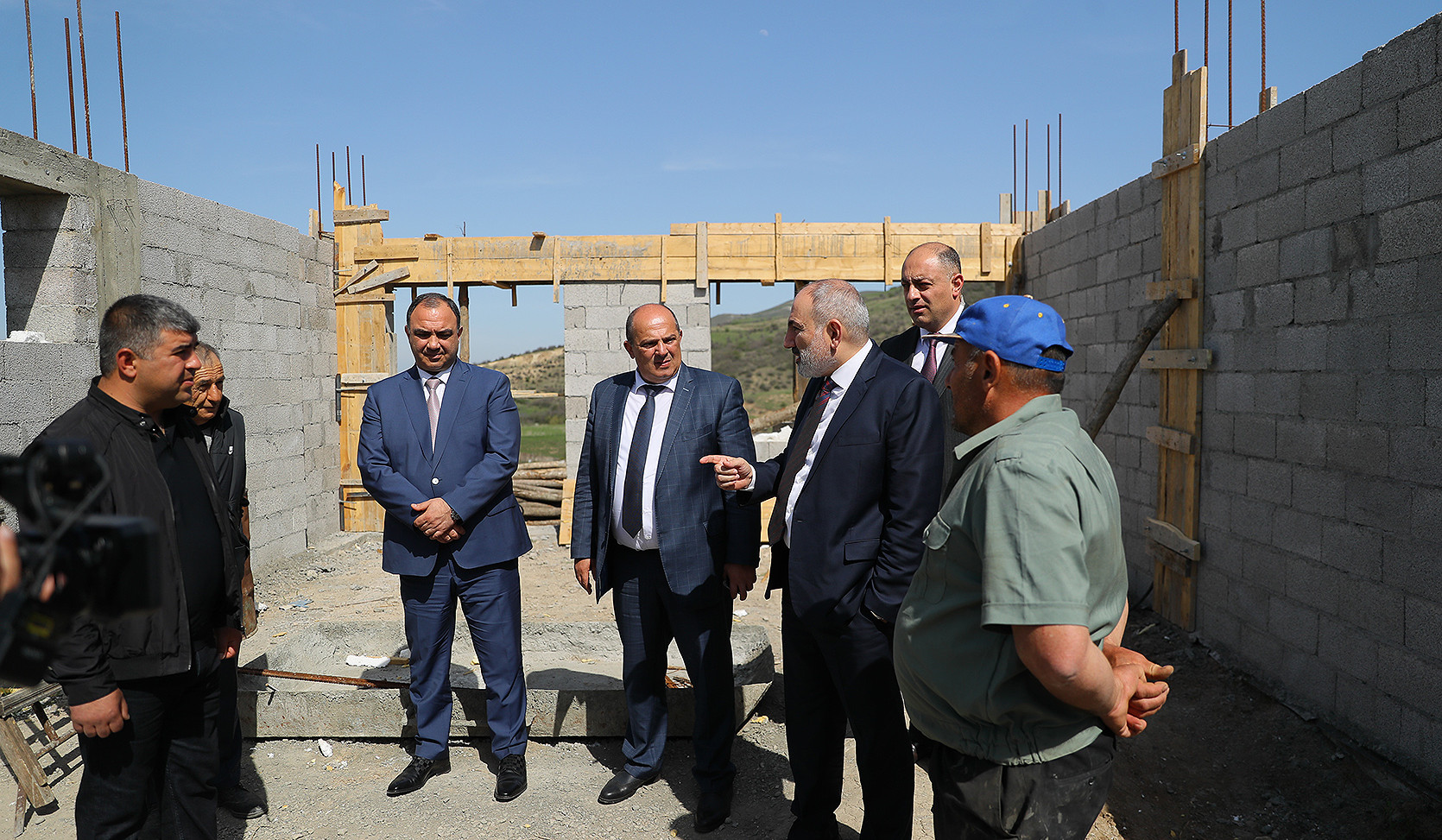 Վարչապետը Բերքաբերում ծանոթացել է Կառավարության կողմից իրականացվող անհատական բնակելի տների կառուցման ծրագրի ընթացքին