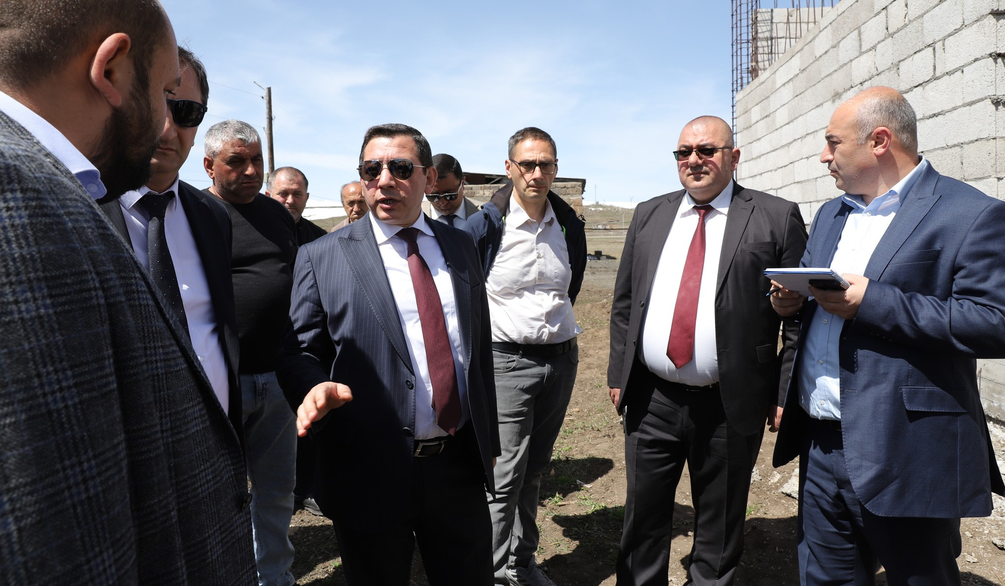 Քաղաքաշինության կոմիտեի նախագահը և Շիրակի մարզպետը շրջայց են կատարել շինհրապարակներում