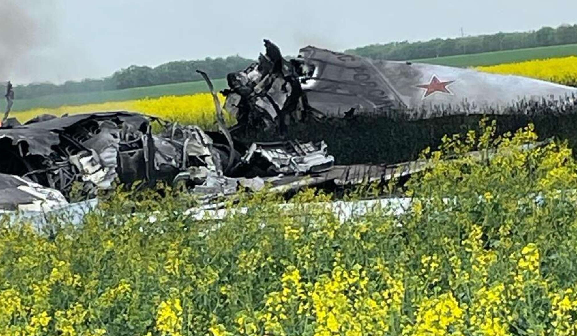 В Ставропольском крае разбился российский военный самолет
