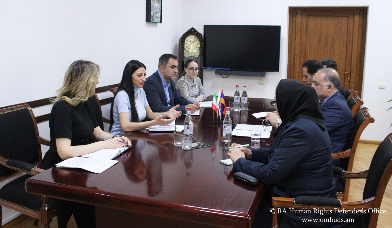 ՄԻՊ-ն ու Իրանի դեսպանը քննարկել են ՀՀ սահմանամերձ բնակավայրերի բնակիչների իրավունքների պաշտպանության վիճակը