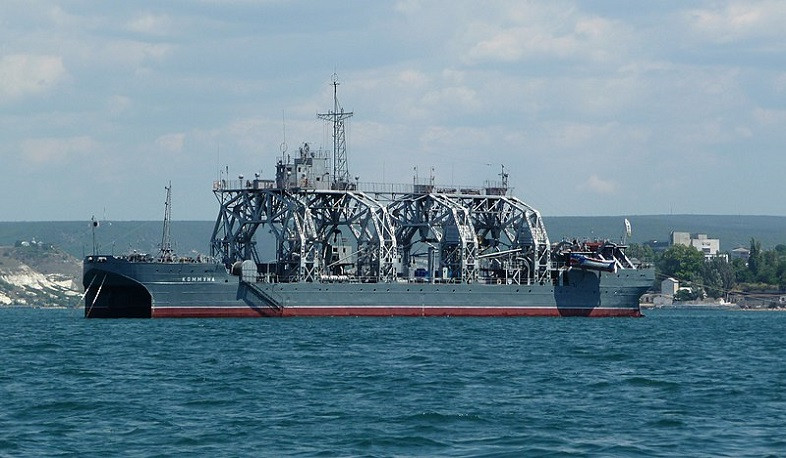 Ukraine has announced destruction of a ship of Russian Navy in Sevastopol