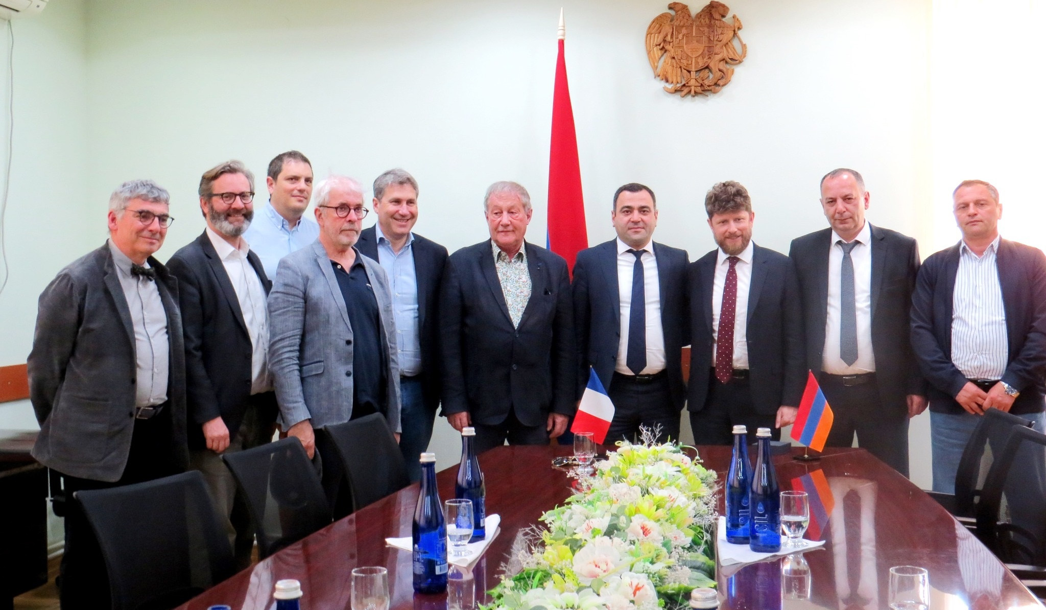 Տավուշում դեսպան Դըկոտինյիի մասնակցությամբ հանդիպմանն անդրադարձ է եղել Ֆրանսիայի Օ Դը Սեն նահանգի հետ համագործակցությանը