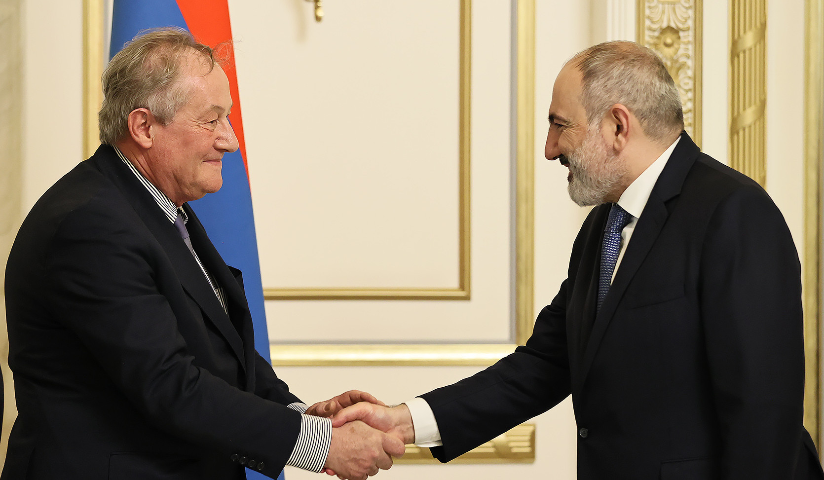 Prime Minister receives the delegation of the Armenia-France friendship group of the Senate