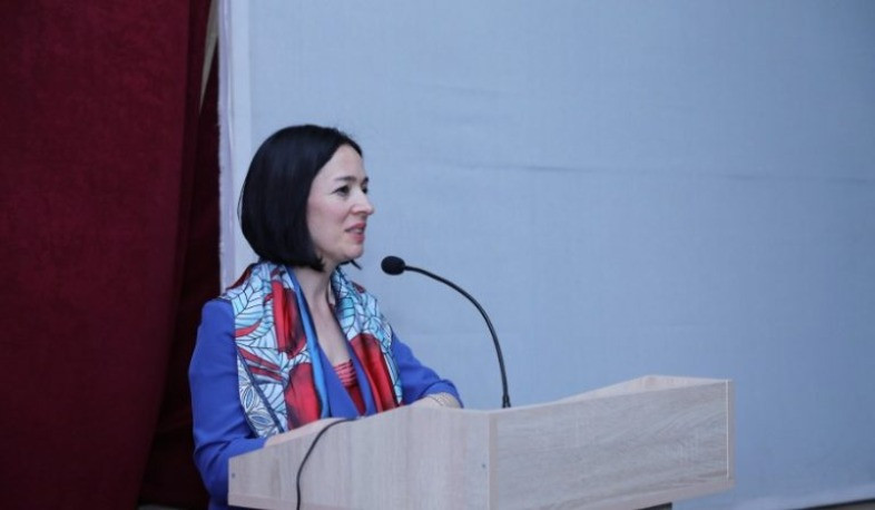 Դպրոցը պետք է նաև արժեքներ և դիրքորոշում ձևավորի. 46 մենթոր դպրոցներում մեկնարկել է ուսուցչական համաժողովը