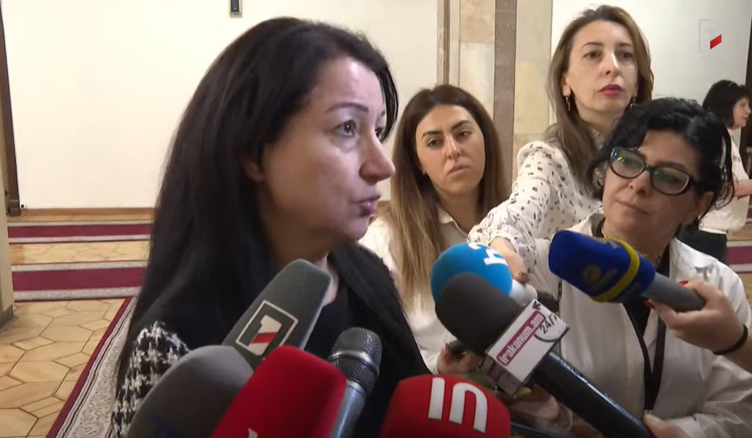 Ermənistanla Azərbaycan arasında demarkasiyanın əsasında hüquqi sənəd də var: Deputat